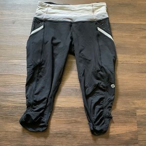 Lululemon capris